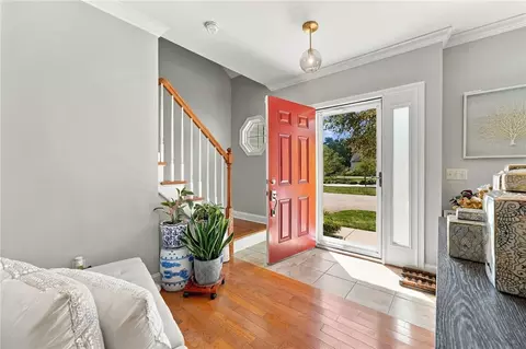 Entry Way - 222 Post Rd #3A, Westerly, RI 02891 photo 1 of 3