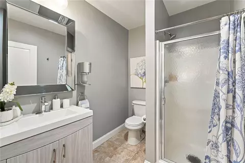 Bath - 222 Post Rd #3A, Westerly, RI 02891 photo 1 of 6