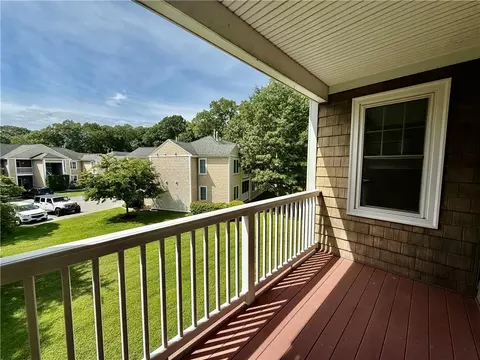 Exterior - 70 Turner St #E-4, Warwick, RI 02886 photo 4 of 6