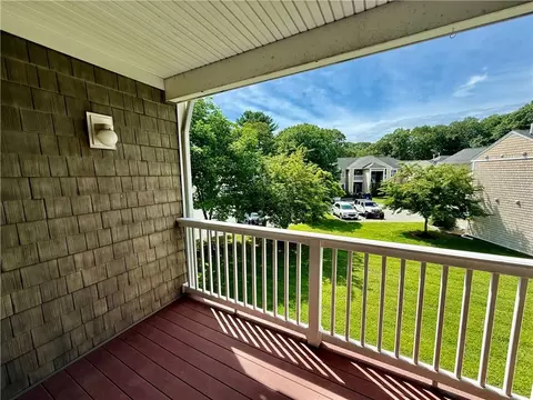 Exterior - 70 Turner St #E-4, Warwick, RI 02886 photo 3 of 6