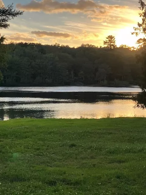6 Cucumber Hill Rd, Foster, RI 02825
