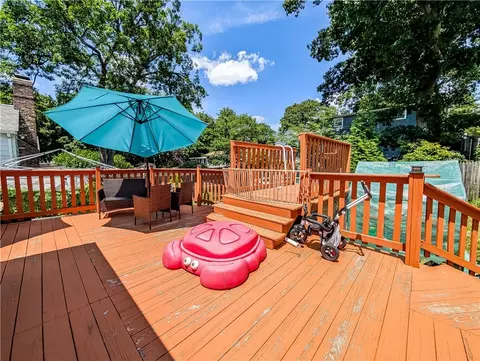 Exterior - 115 Davis Ave, Cranston, RI 02910 photo 1 of 6