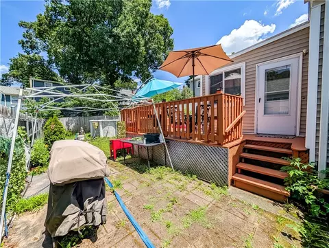 Exterior - 115 Davis Ave, Cranston, RI 02910 photo 6 of 6