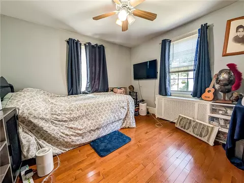 Bedroom - 115 Davis Ave, Cranston, RI 02910 photo 2 of 9