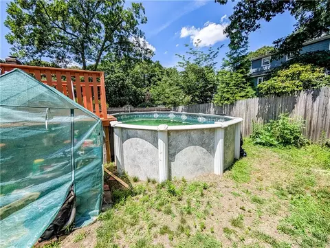 Exterior - 115 Davis Ave, Cranston, RI 02910 photo 5 of 6