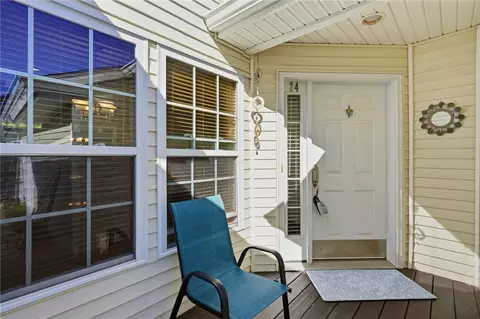 24 Silver Pines Blvd, North Smithfield, RI 02896