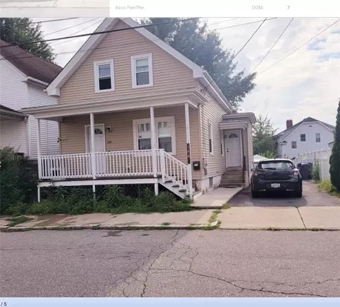 144 Gray St, Providence, RI 02909