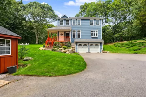19 Sycamore Dr, Westerly, RI 02891