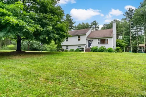 41 Timber Ridge Rd, Charlestown, RI 02813