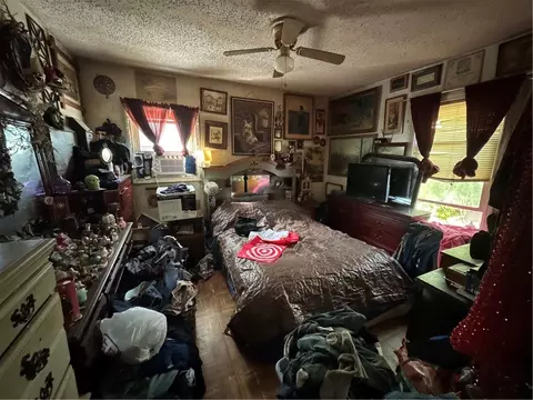 Bedroom - 286 Olo St, Woonsocket, RI 02895 photo 2 of 2