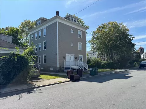 Exterior - 286 Olo St, Woonsocket, RI 02895 photo 2 of 3