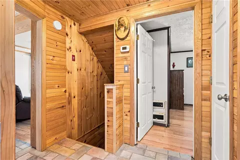 Entry Way - 207 Valley St, Woonsocket, RI 02895 photo 1 of 4