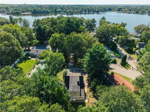 View/Area - 120 E Shore Dr, Coventry, RI 02816 photo 2 of 3