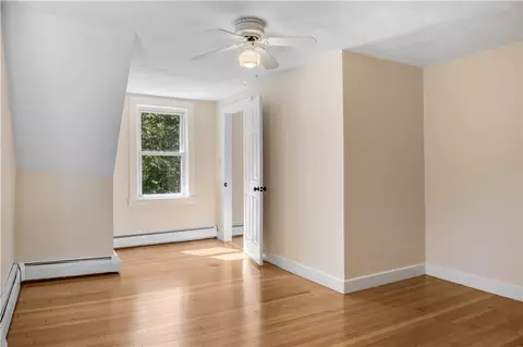 Bedroom - 120 E Shore Dr, Coventry, RI 02816 photo 5 of 10