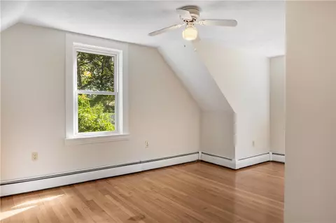 Bedroom - 120 E Shore Dr, Coventry, RI 02816 photo 6 of 10