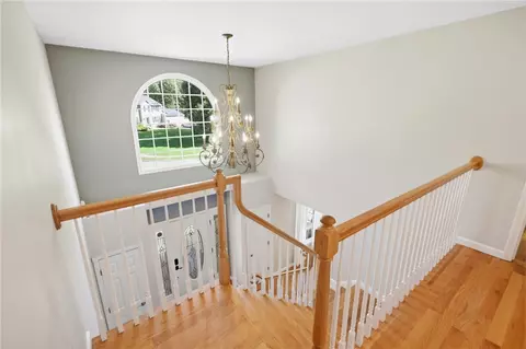 Entry Way - 2 Nutmeg Cir, Coventry, RI 02816 photo 1 of 3