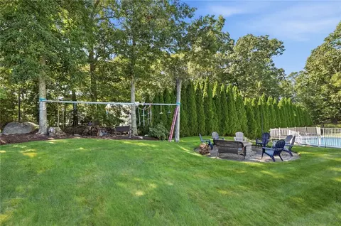 Exterior - 2 Nutmeg Cir, Coventry, RI 02816 photo 8 of 10