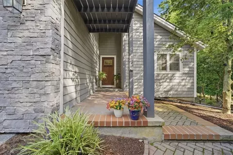 Exterior - 653 Ten Rod Rd, Exeter, RI 02822 photo 3 of 14
