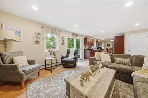 Living - 653 Ten Rod Rd, Exeter, RI 02822 photo 2 of 2