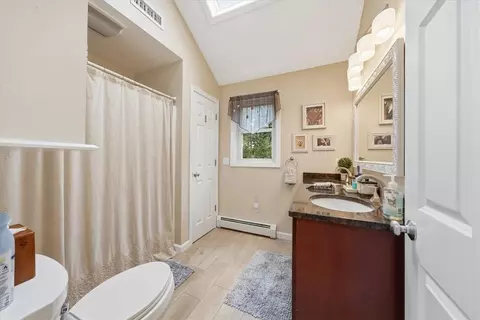 Bath - 653 Ten Rod Rd, Exeter, RI 02822 photo 4 of 4