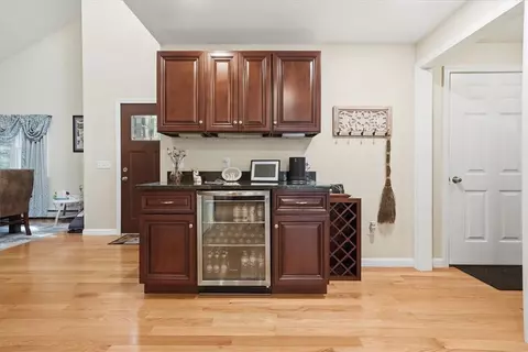 Entry Way - 653 Ten Rod Rd, Exeter, RI 02822 photo 4 of 10