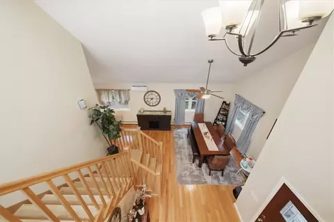 Entry Way - 653 Ten Rod Rd, Exeter, RI 02822 photo 9 of 10