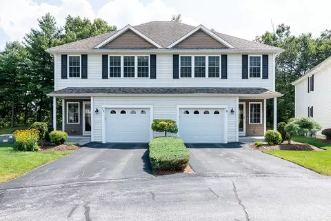 1027 Providence St #7A, West Warwick, RI 02893