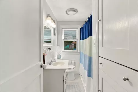 Bath - 259 Read Ave, Coventry, RI 02816 photo 1 of 1