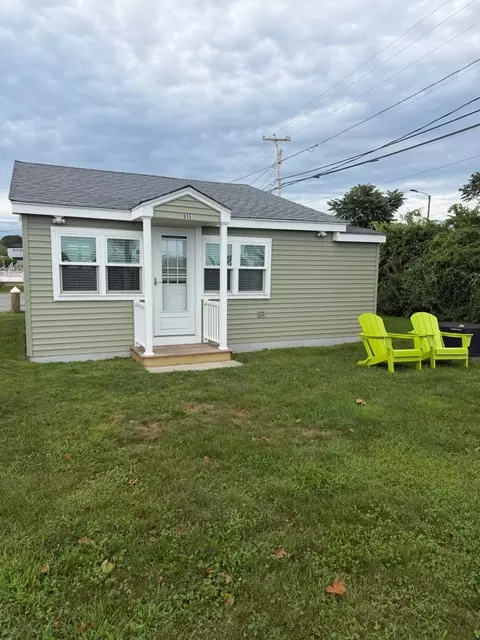 655 Succotash Rd, South Kingstown, RI 02879