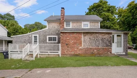 Exterior - 15 Forrest St, Warwick, RI 02889 photo 1 of 2
