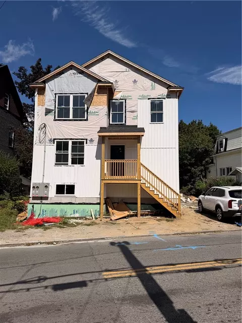 27 Carter St, Providence, RI 02907