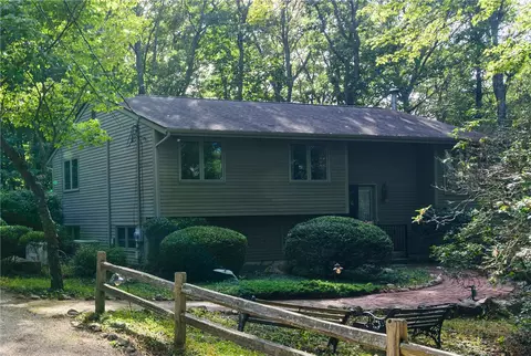 2030 Ministerial Rd, South Kingstown, RI 02879