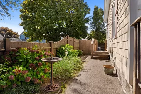 Exterior - 11 Yale Ave, Warwick, RI 02888 photo 7 of 12