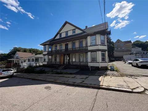 Exterior - 499 Willow St, Woonsocket, RI 02895 photo 6 of 6