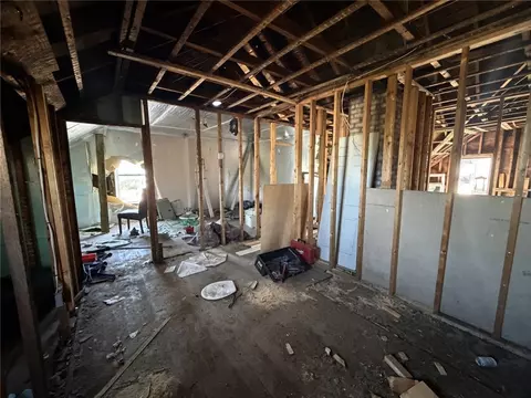 Entry Way - 499 Willow St, Woonsocket, RI 02895 photo 13 of 13