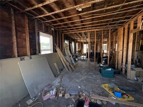 Entry Way - 499 Willow St, Woonsocket, RI 02895 photo 9 of 13