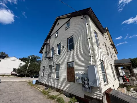 Exterior - 499 Willow St, Woonsocket, RI 02895 photo 3 of 6