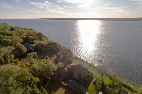 View/Area - 6 June Way, Little Compton, RI 02837 photo 6 of 10
