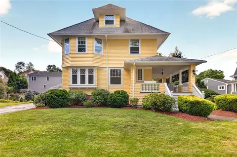 21 Grant St, North Attleboro, MA 02760