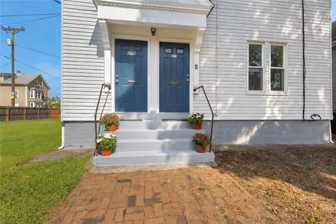 277 Sayles Ave, Pawtucket, RI 02860