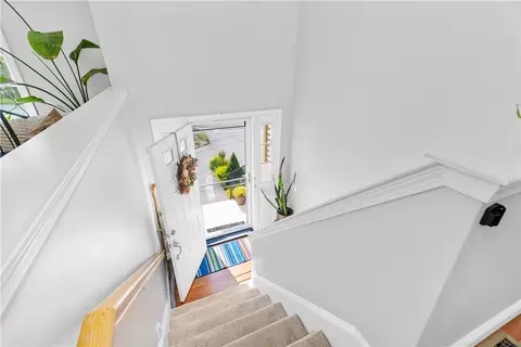 Entry Way - 16 Liane Dr, Woonsocket, RI 02895 photo 1 of 2