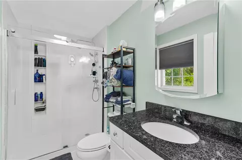 Bath - 16 Liane Dr, Woonsocket, RI 02895 photo 4 of 4