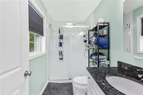 Bath - 16 Liane Dr, Woonsocket, RI 02895 photo 3 of 4