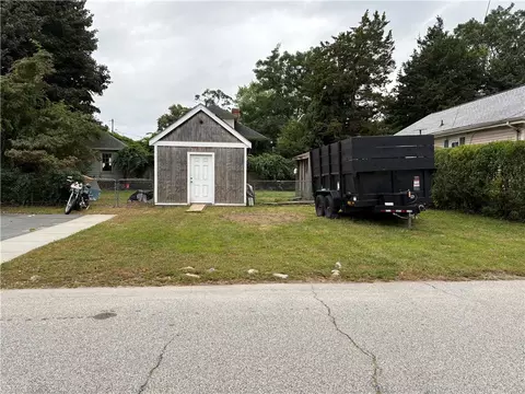 0 Essex St, Cranston, RI 02910