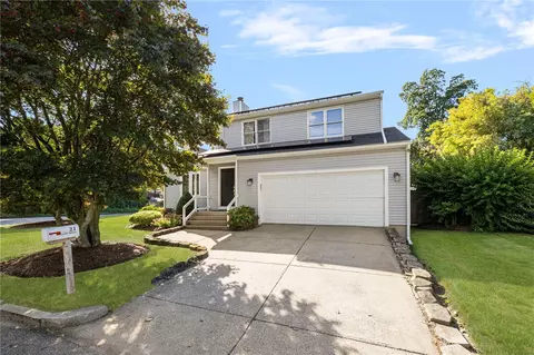 21 Lynde St, Providence, RI 02908