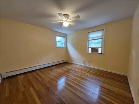 Bedroom - 86 Marshall Cir, Coventry, RI 02816 photo 2 of 4