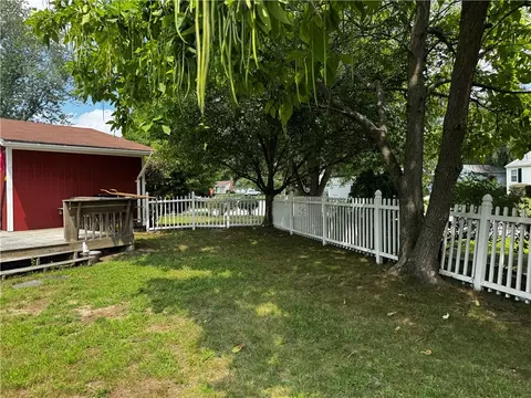 Exterior - 18 Leslie Rd, Warwick, RI 02888 photo 5 of 7