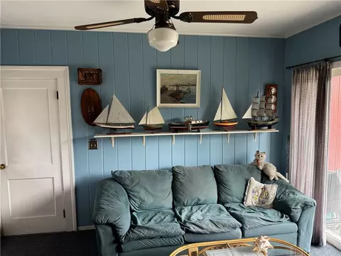 Living - 18 Leslie Rd, Warwick, RI 02888 photo 1 of 2