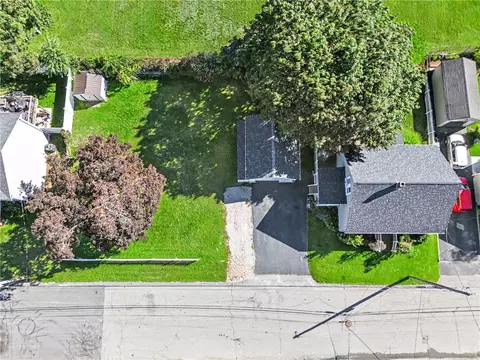View/Area - 78 Newbury Ave, Woonsocket, RI 02895 photo 1 of 2