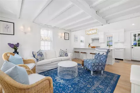 36 William St, Newport, RI 02840